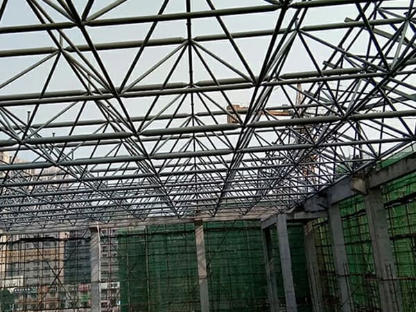 内江螺栓球网架工程报价